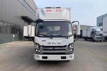 江淮 威铃M6 3.0L 129马力 CNG 4.15米单排厢式轻卡  云内动力二手载货车