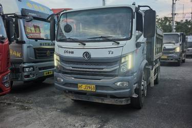 二手东风华神 T3 180马力 4X2 4米自卸车(国六)(速比6.5)(国六) 单桥 玉柴二手自卸车 黄牌图片