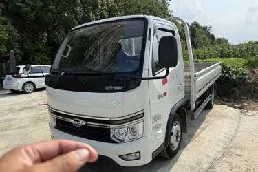 二手时代领航S1 1.5L CNG 129马力 5档 3.7米单排栏板小卡(国六) 单桥 东安二手载货车 蓝牌