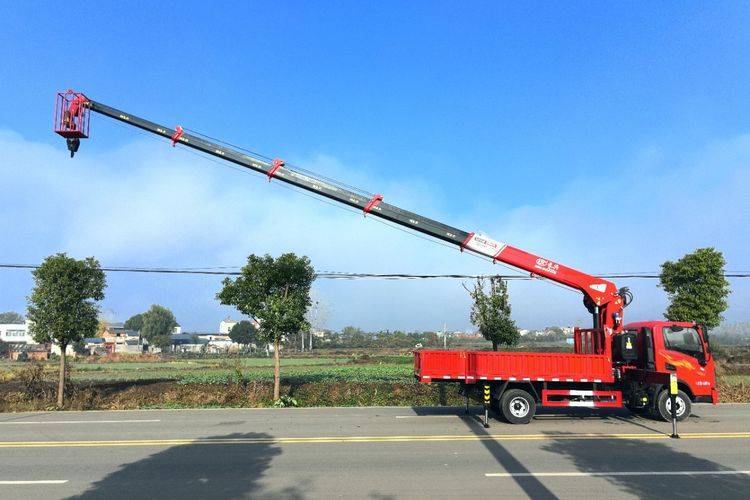 二手陕汽重卡 170马力 专用车