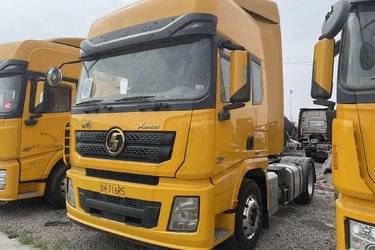 二手陕汽康明斯 德龙X3000 轻量化版 480马力 4X2牵引车(国五) 单桥 东风康明斯二手牵引车 黄牌图片