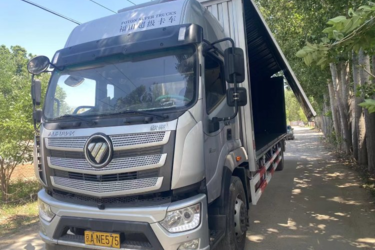 二手福田 欧航R系 220马力 9.78米厢式载货车(国六) 单桥 福田康明斯二手载货车 黄牌图片