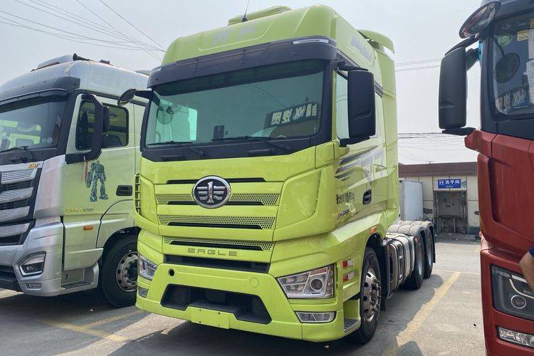 二手一汽解放 660马力 牵引车