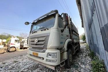 二手中国重汽 豪瀚J7B 340马力 6X4 5.4米自卸车(国五) 后八轮 中国重汽二手自卸车 黄牌图片