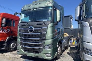 二手北京重卡 追梦 520马力 6X4 AMT自动档牵引车(国六) 双驱 康明斯二手牵引车 黄牌图片