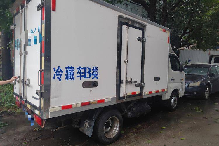 二手福田祥菱 116马力 载货车