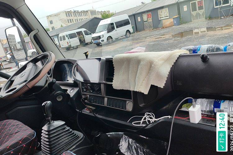 二手福田时代领航 129马力 载货车