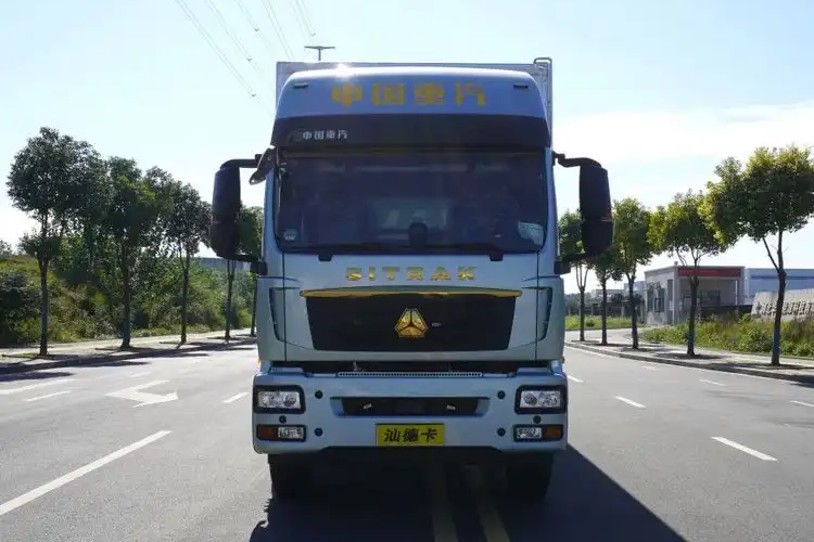 二手重汽汕德卡 350马力 专用车