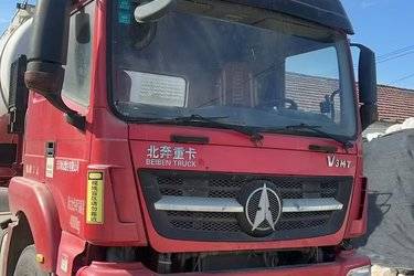 二手北奔 V3MT重卡 430马力 6X4 牵引车(国五) 双驱 潍柴二手牵引车 黄牌