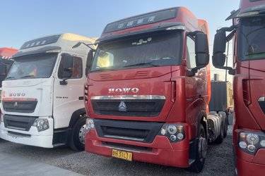 二手中国重汽 HOWO T7H重卡 540马力 6X4牵引车(国五) 双驱 曼二手牵引车 黄牌图片