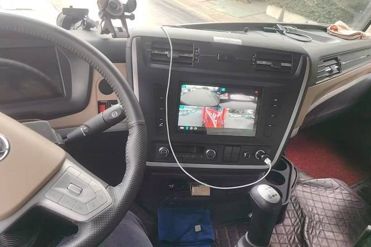二手东风商用车 290马力 载货车