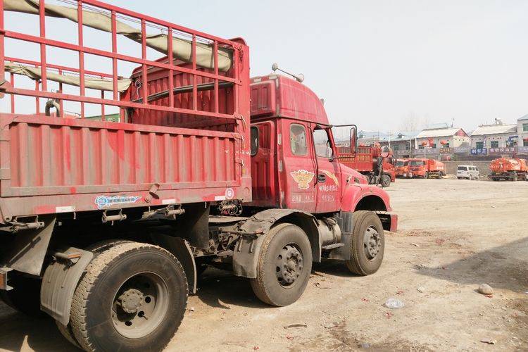 陕西二手牵引车东风柳汽龙卡290马力_陕西二手牵引车交易市场_卡家