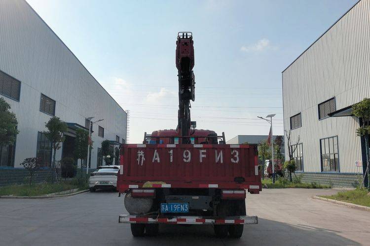 二手中国重汽成都商用车 160马力 专用车