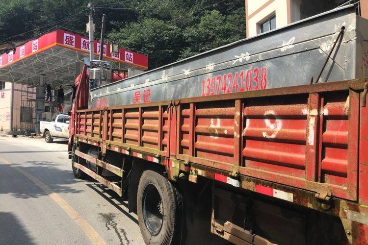 重庆二手载货车1年鱼天锦 平板康明斯20马力转让出售_卡家二手车