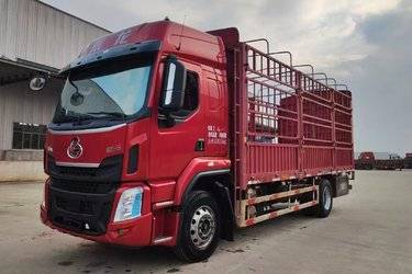 二手东风柳汽 乘龙H5中卡 270马力 4X2 6.8米仓栅式载货车(国六) 单桥 玉柴二手载货车 黄牌