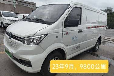 二手东风电动 EV400 4.5T 4.14米单排纯电动厢式轻卡  二手电动卡车电动载货车