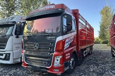 二手三一集团 银松版 460马力 8X4 9.5米仓栅式载货车(法士特)(国六) 前四后八 康明斯二手载货车 黄牌图片
