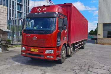 二手一汽解放 J6L中卡 复合型 240马力 6X2 9.7米厢式载货车(国五) 前四后四 大柴二手载货车 黄牌