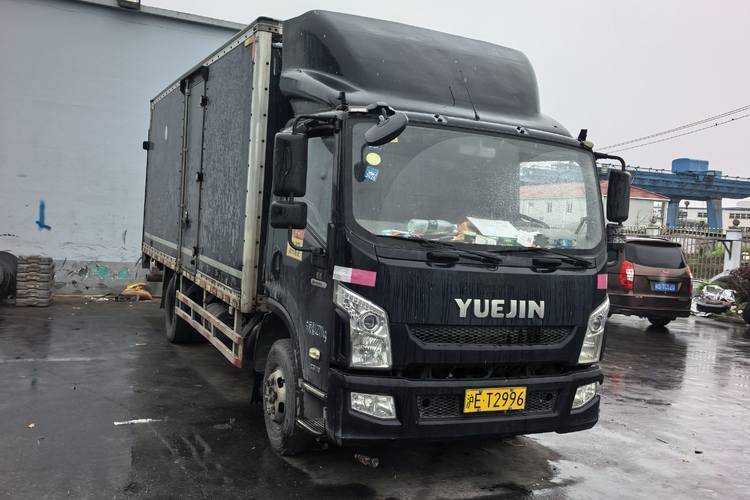 二手上汽轻卡(原上汽跃进) 140马力 载货车