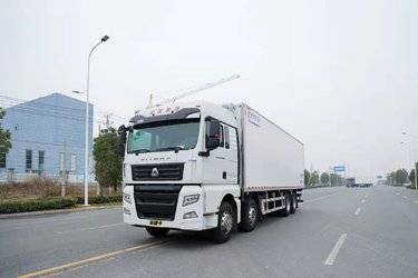 二手中国重汽 汕德卡SITRAK G7 510马力 8X4 9.45米冷藏车(国六) 8X4 曼二手专用车冷藏车图片
