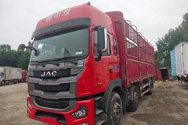 二手江淮 格尔发A5XⅢ重卡 270马力 6X2 8米仓栅式载货车(国六) 前四后四 玉柴二手载货车 黄牌图片