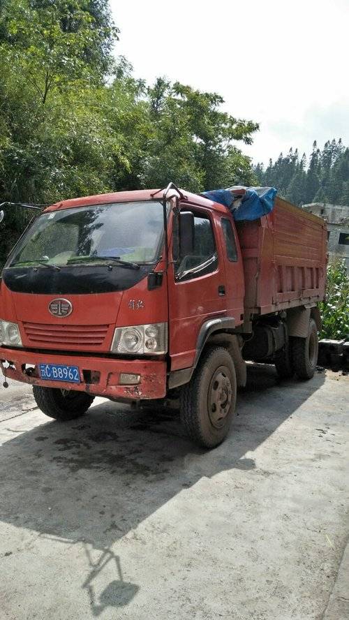 一汽红塔 130马力马力 自卸车