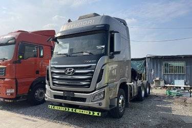 二手现代商用车 创虎XCIENT重卡 480马力 6X4牵引车(国五) 双驱 现代商用车二手牵引车 黄牌