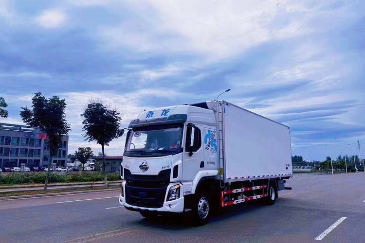 二手东风柳汽乘龙 320马力 专用车