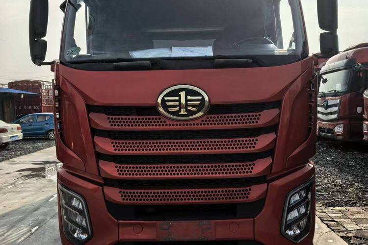 二手一汽解放 280马力 载货车