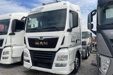二手曼(MAN) TGX系列重卡 480马力 6X2R自动挡牵引车(国五) 双导 曼二手牵引车 黄牌图片