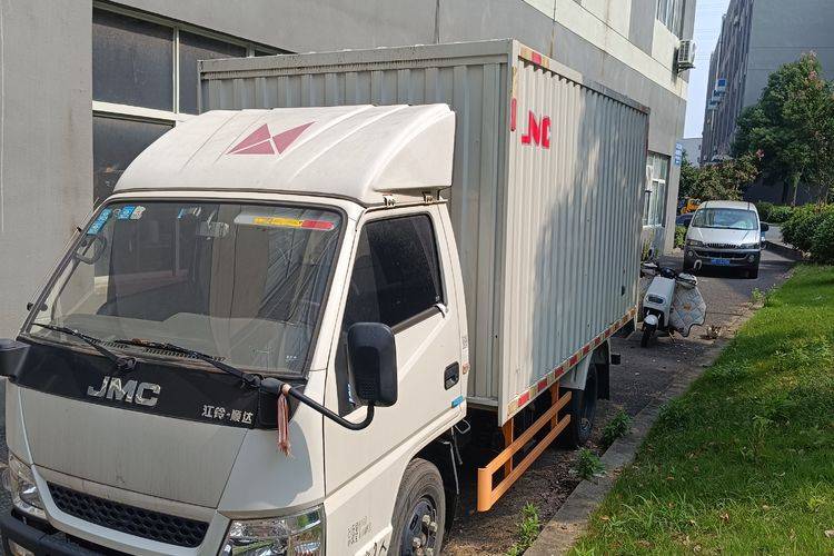 二手江铃汽车 116马力 载货车