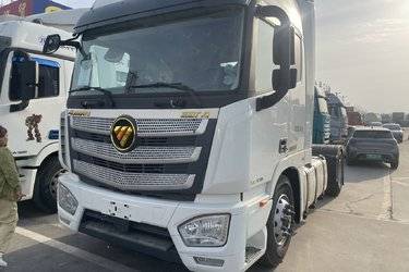 二手福田 欧曼EST 穿越版 470马力 4X2 AMT自动挡牵引车(国六) 单桥 福田康明斯二手牵引车 黄牌