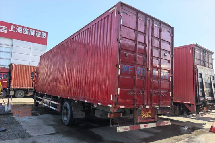 二手东风商用车 290马力 载货车