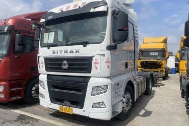 二手中国重汽 汕德卡SITRAK G7重卡 奢华版 490马力 4X2 AMT自动挡牵引车(国六) 单桥 曼二手牵引车 黄牌图片