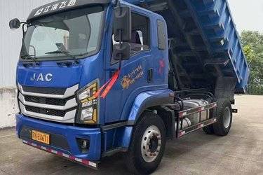 二手江淮 飞越J3 复合版 200马力 4X2 4.2米自卸车(国六) 单桥 玉柴二手自卸车 黄牌