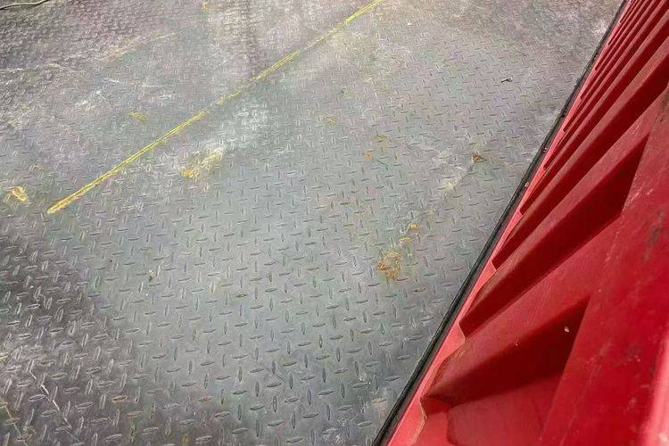 重汽豪沃(HOWO) 290马力 载货车