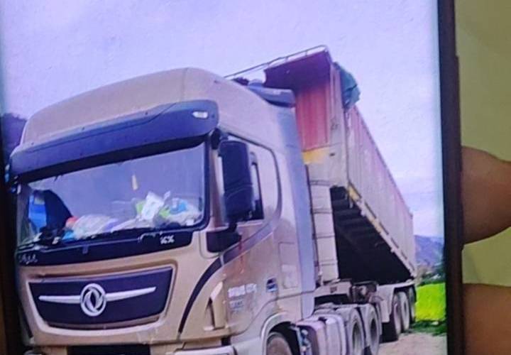 二手东风商用车 520马力 自卸车
