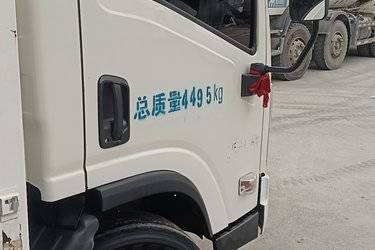 二手江淮 威铃新能源 4.5T 4.15米单排纯电动厢式轻卡  二手电动卡车电动载货车图片