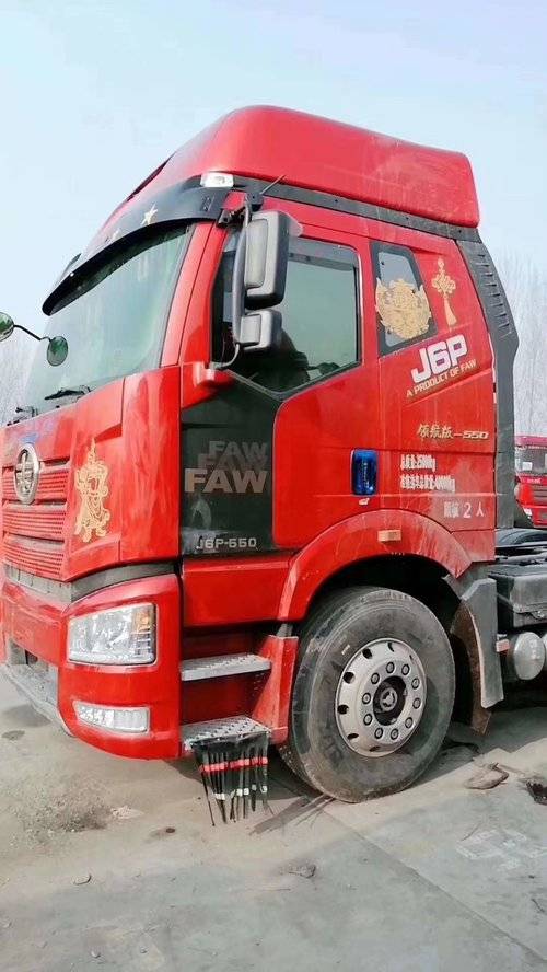 二手牵引车一汽解放j6p550马力