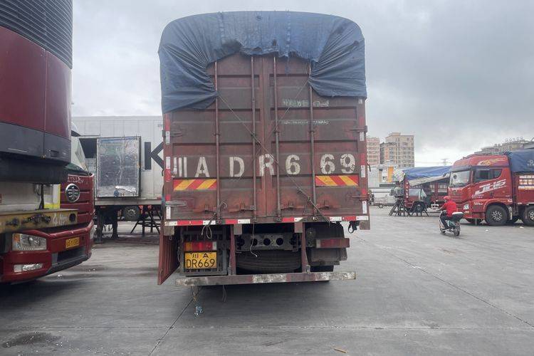 二手东风商用车 465马力 载货车