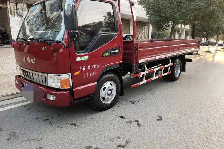 载货车 江淮骏铃 120 马力
