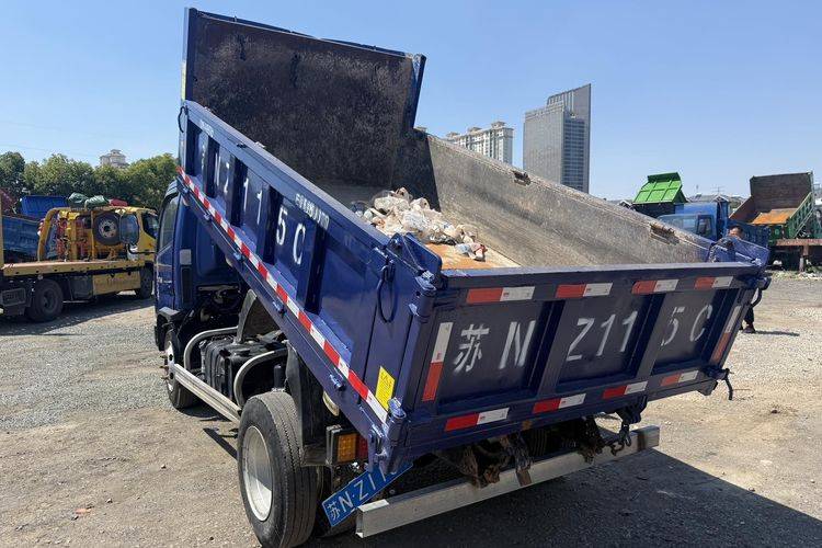 二手福田瑞沃 120马力 自卸车