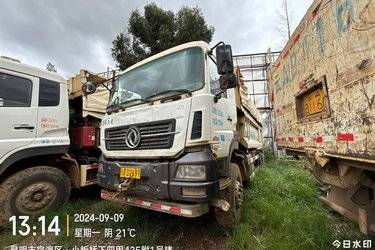 二手东风商用车 天龙KC重卡 340马力 6X4 5.4米自卸车(国五) 后八轮 东风康明斯二手自卸车 黄牌